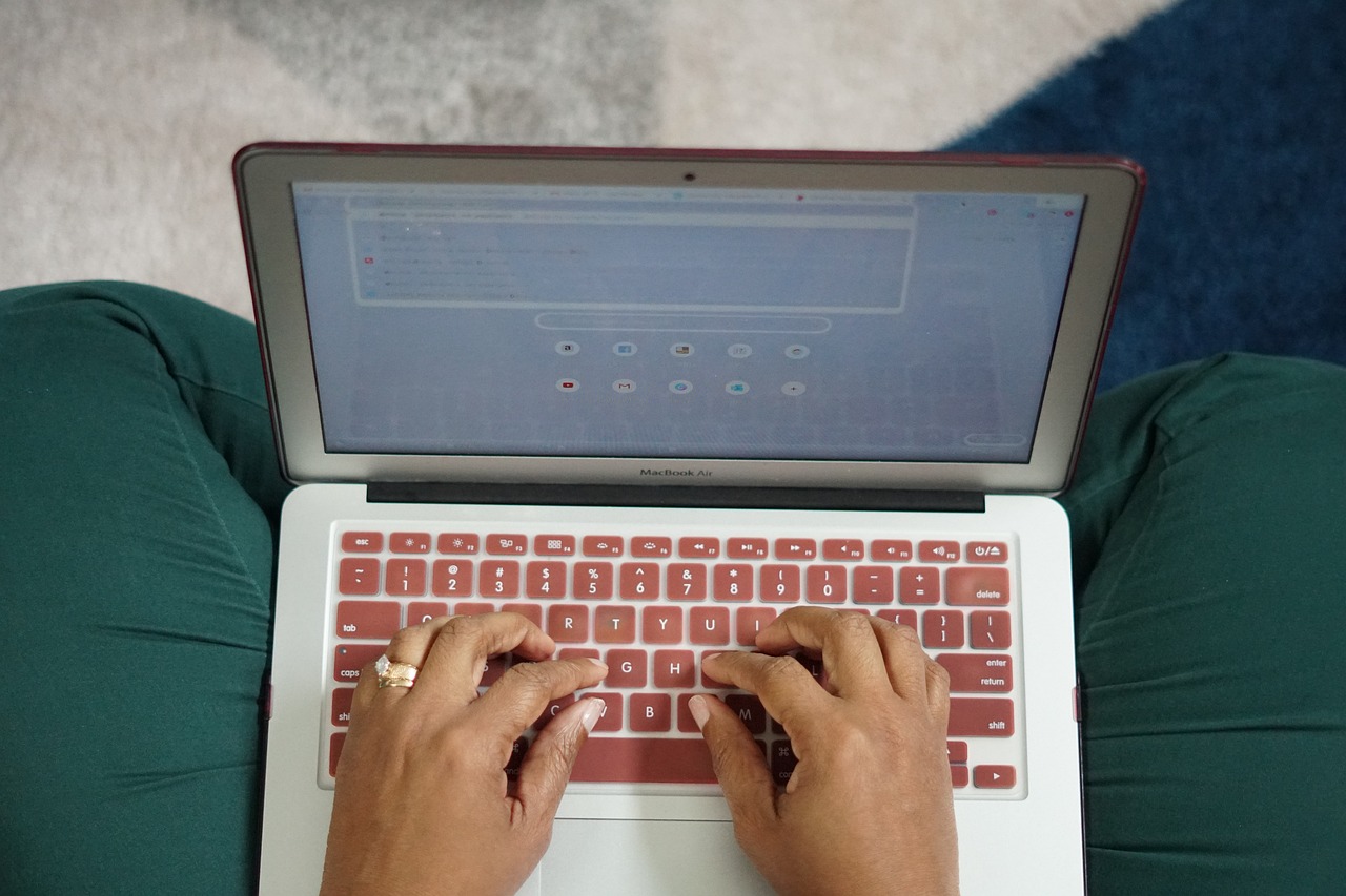 Consider a digital marketing agency working on multiple campaigns simultaneously.